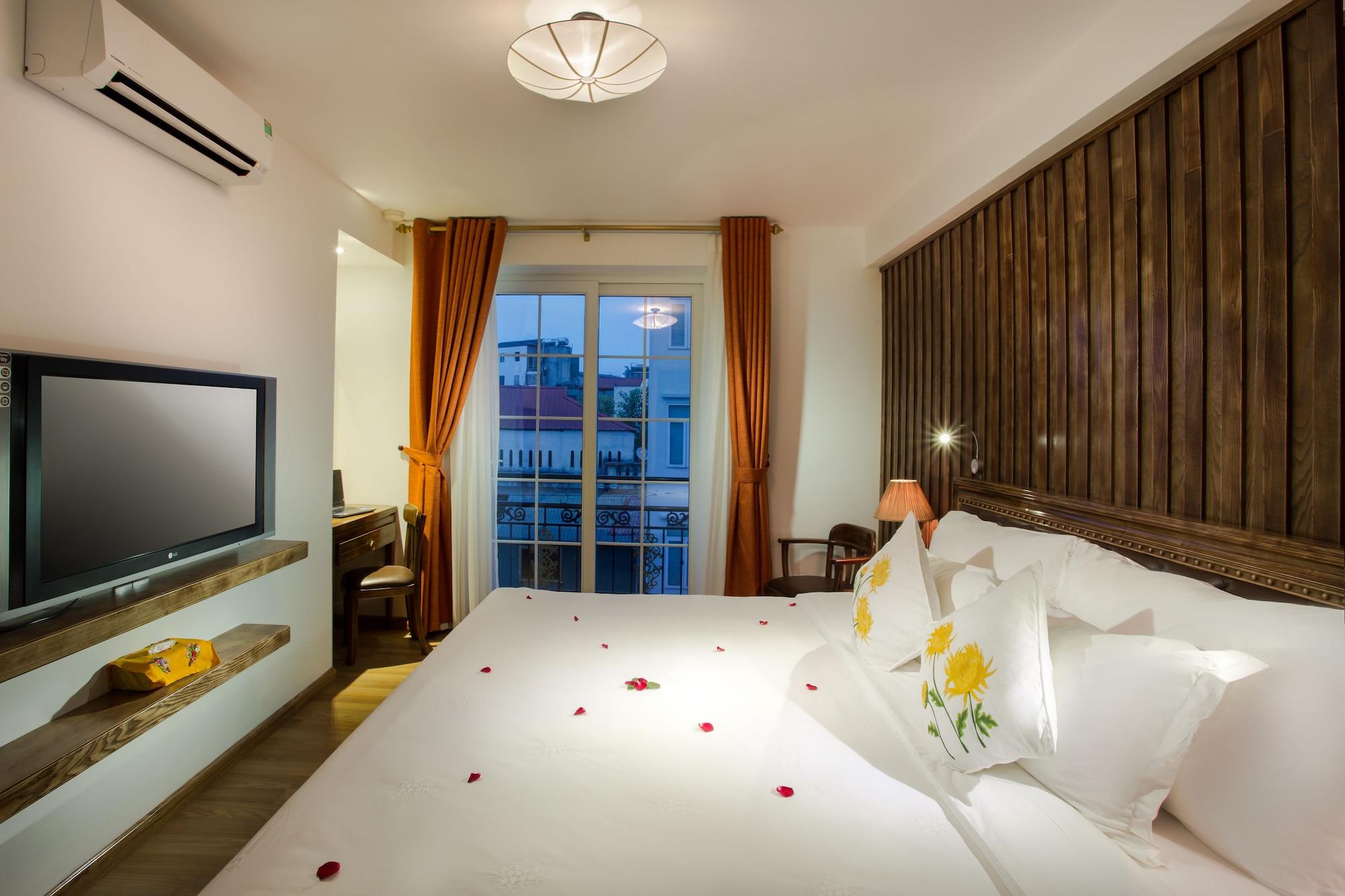 Noble & Swan Boutique Hotel Hanoi Bagian luar foto