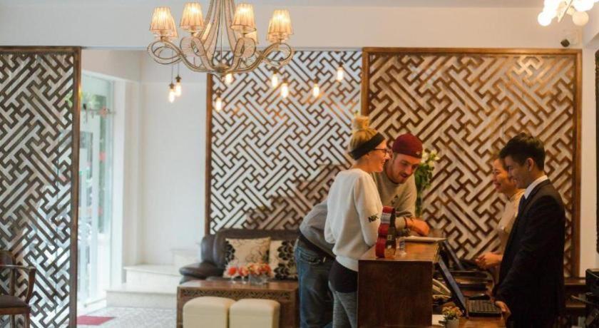 Noble & Swan Boutique Hotel Hanoi Bagian luar foto