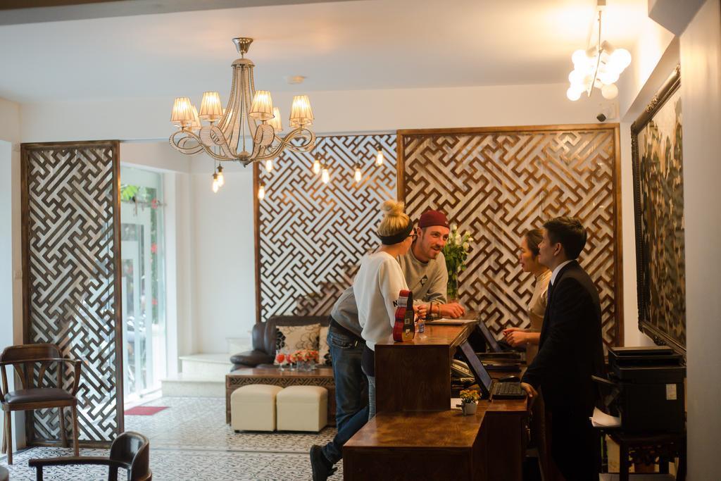 Noble & Swan Boutique Hotel Hanoi Bagian luar foto