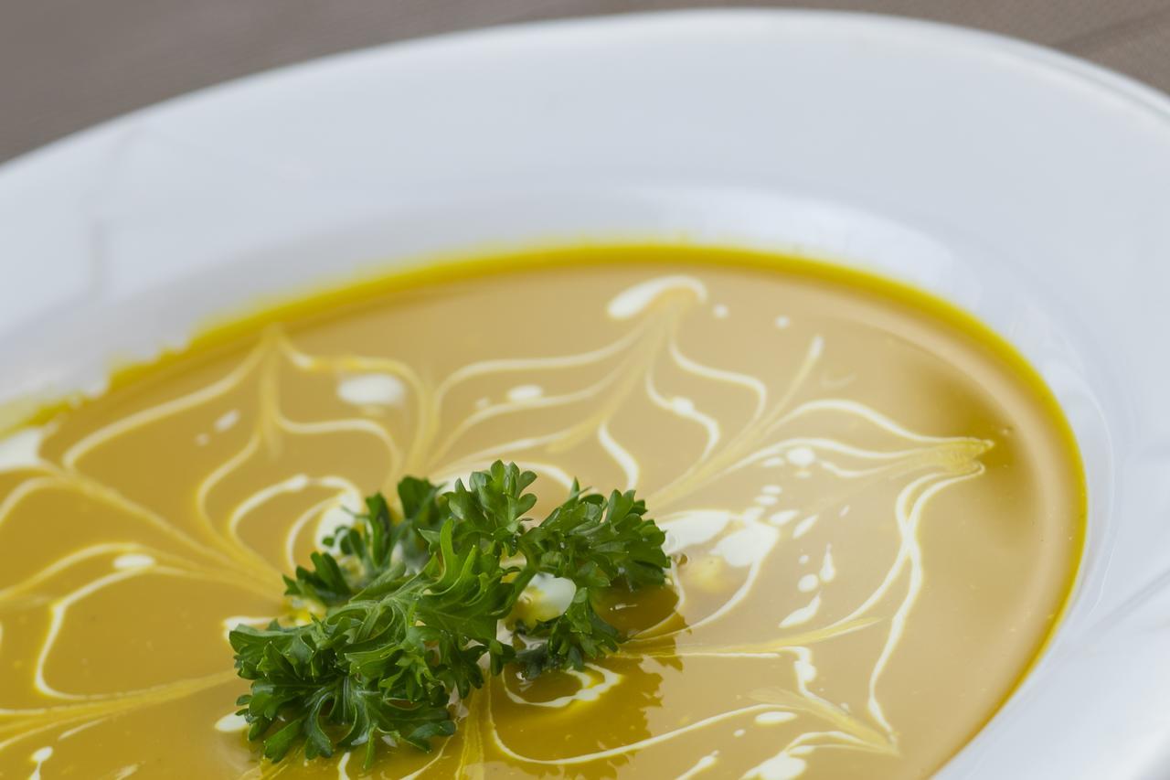 Noble & Swan Boutique Hotel Hanoi Bagian luar foto